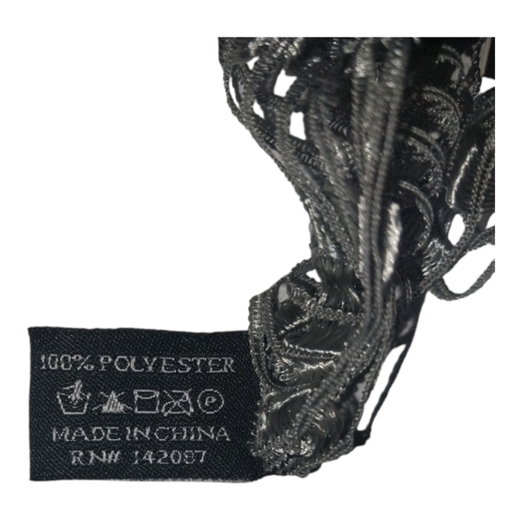 Noelle Grey Scarf - Picture 4 of 5